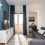 公寓 Gambara Urban Flat - Stylish And Next To Metro 米兰